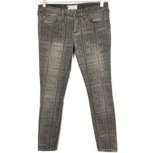 Free People Jeans Geometric Tribal Print Gray Sz26